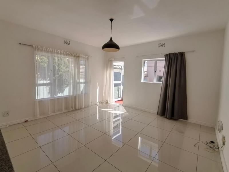 To Let 1 Bedroom Property for Rent in Gardens Western Cape
